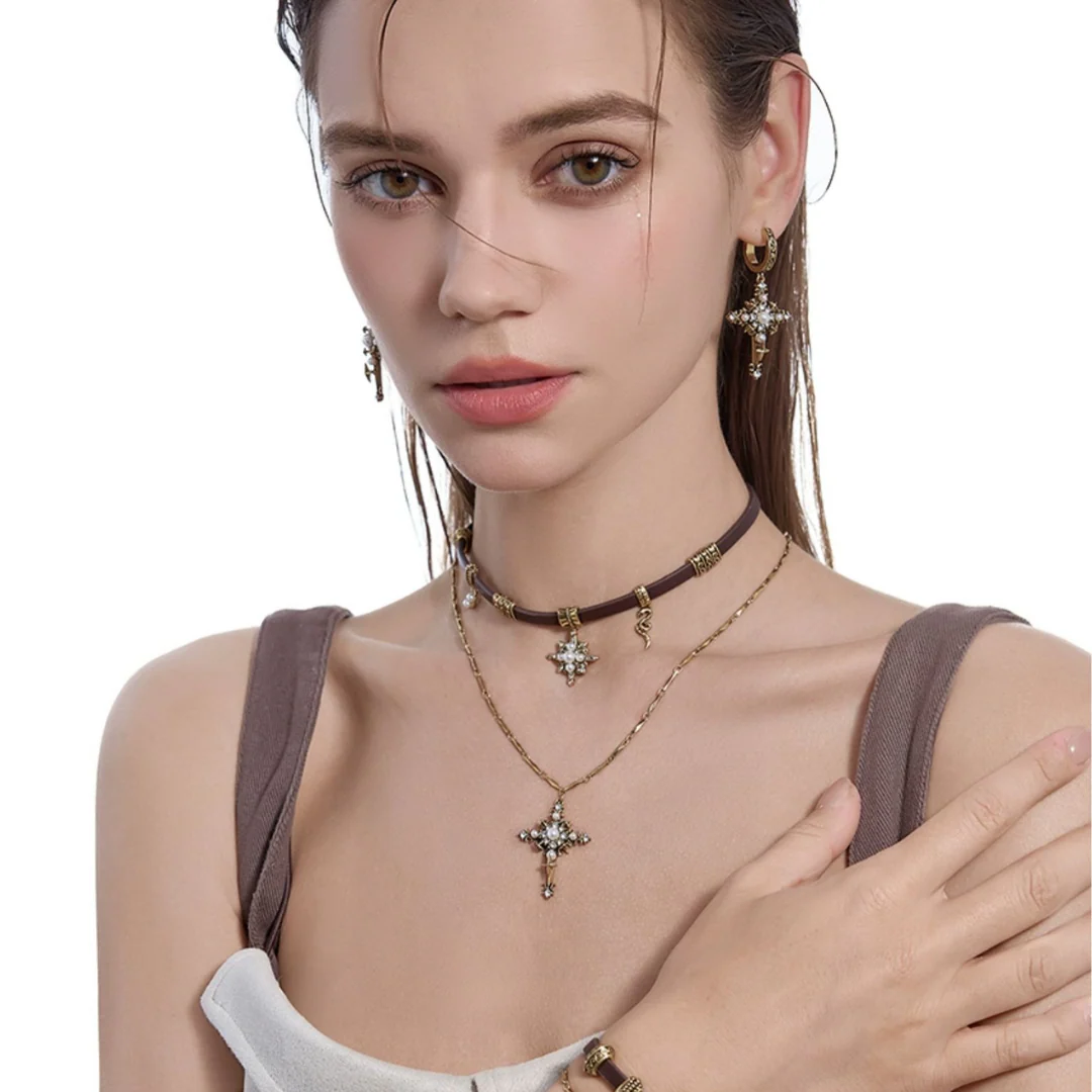 Luna Vintage Cross Bracelet - Image 6