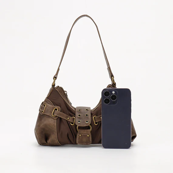 Nicole Baguette Bag - Image 10