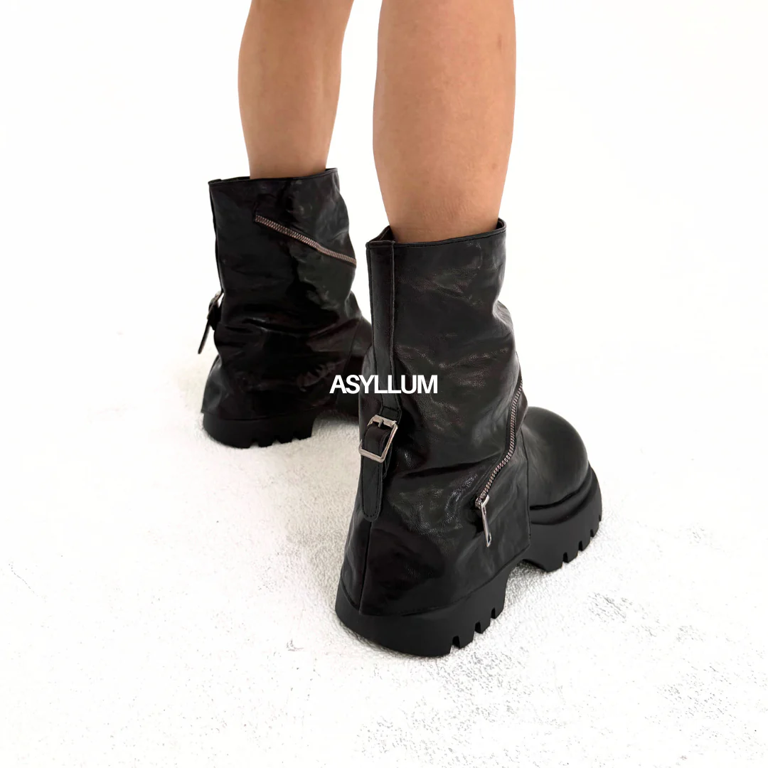 Nola Hyperlug Boots - Image 6