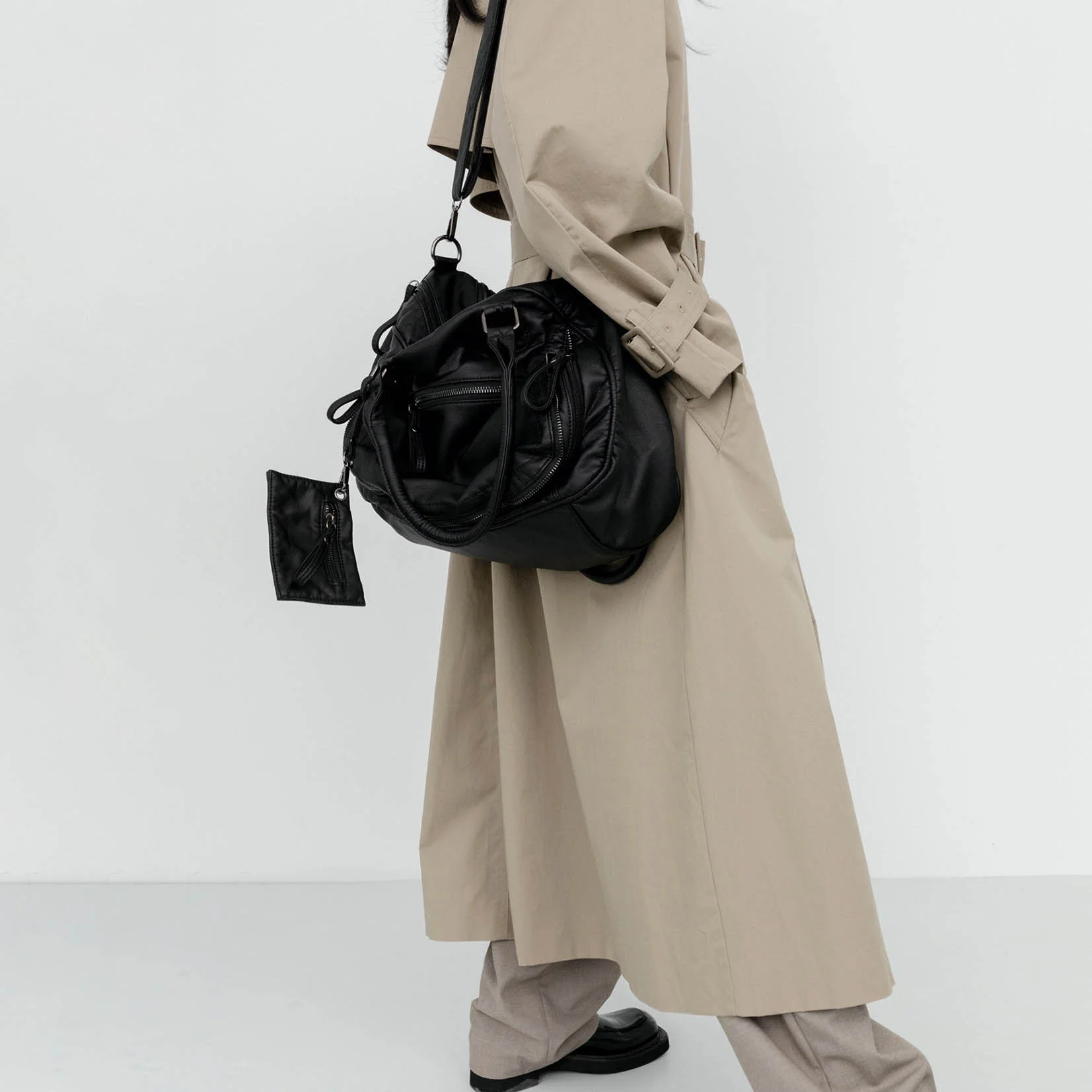 Quinn XL Tote Bag - Image 7